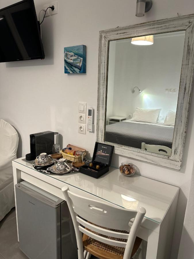 Kamelia Hotel スペツェス エクステリア 写真