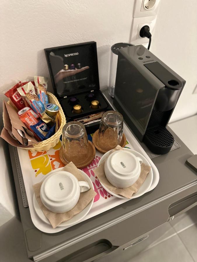Kamelia Hotel スペツェス エクステリア 写真